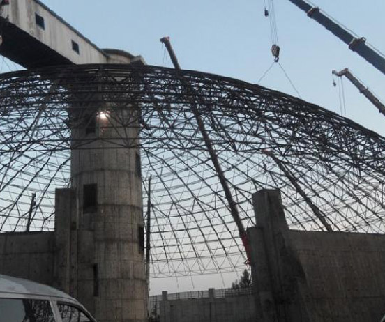 五大连池网架分条或分块安装法