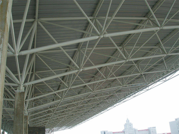 五大连池学院体育场网架工程